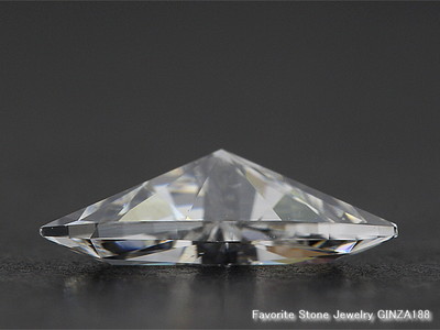 ダイヤルース 0.630ct トリリアントカット