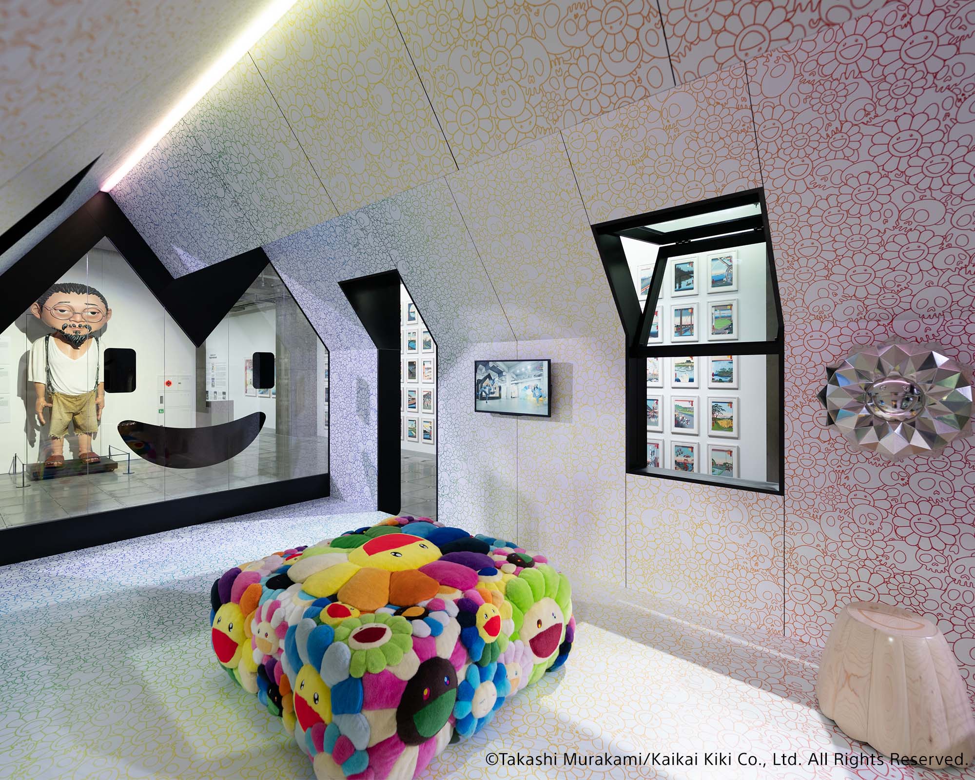 A photo of exhibit of 3F. "MURAKAMI HOUSE：TAKASHI."