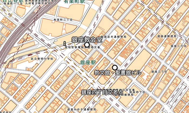銀座教会堂は四丁目の外堀通りと松屋通りの角地にある。教文館・聖書館ビルと同じ松屋通り沿いだ。
